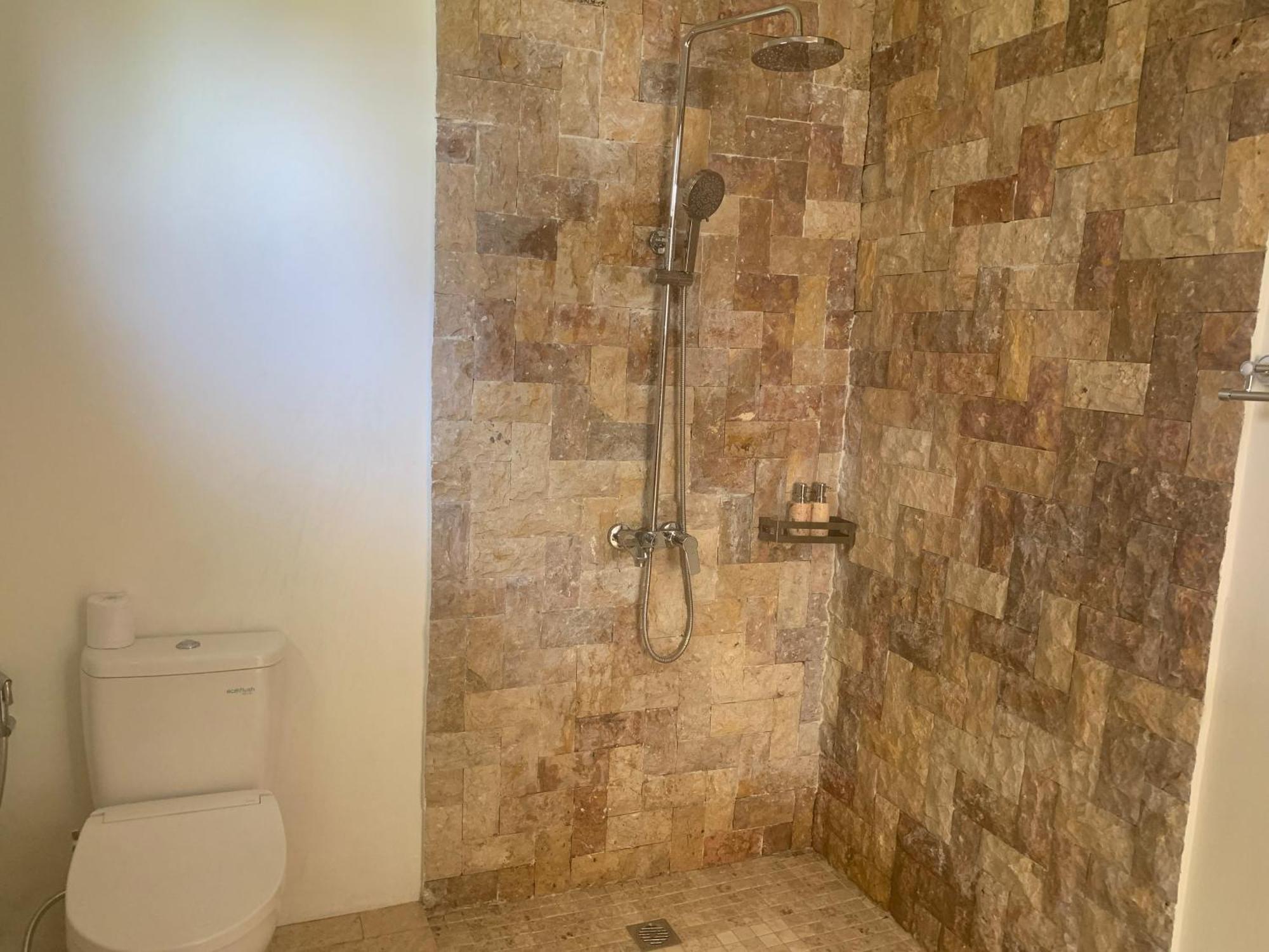 ג'ימבאראן Bombora Balangan Resort מראה חיצוני תמונה