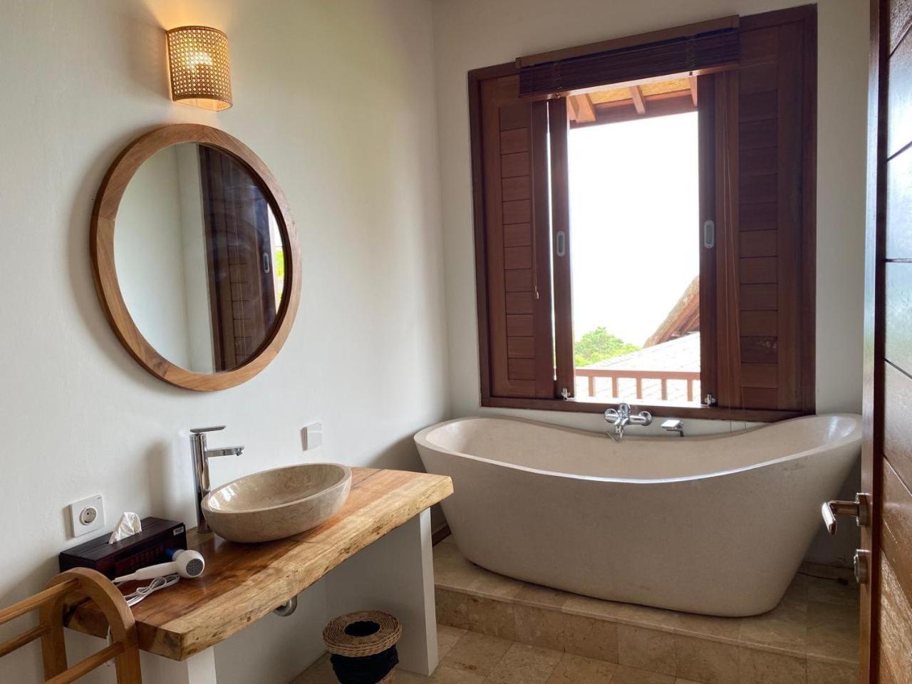 ג'ימבאראן Bombora Balangan Resort מראה חיצוני תמונה